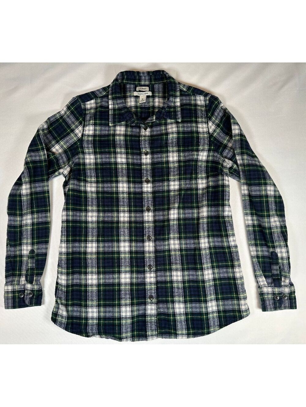 L.L. Bean Womens Flannel Slightly Fitted Sz Medium 100% Cotton